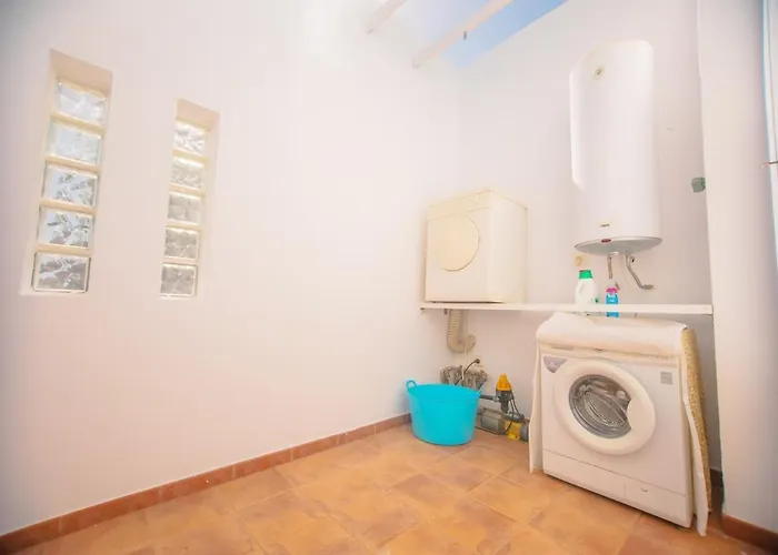 Semesterbostad Casa With A Private 25 Meter Heated Pool Conil