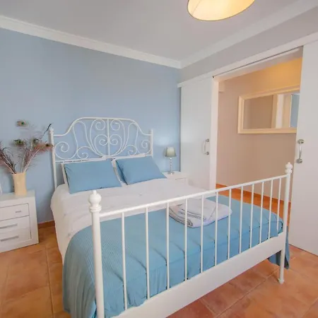 Vakantiehuis Casa Private 25m Heated Pool With Hydraulic Mobility Lift