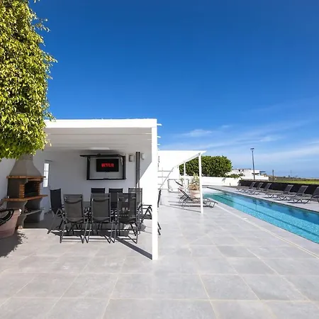 Vakantiehuis Casa Private 25m Heated Pool With Hydraulic Mobility Lift Conil