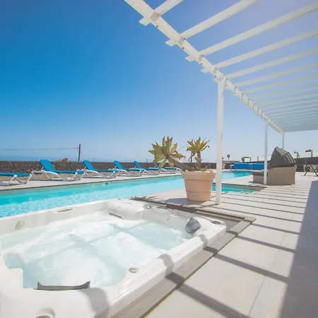 Casa With A Private 25 Meter Heated Pool